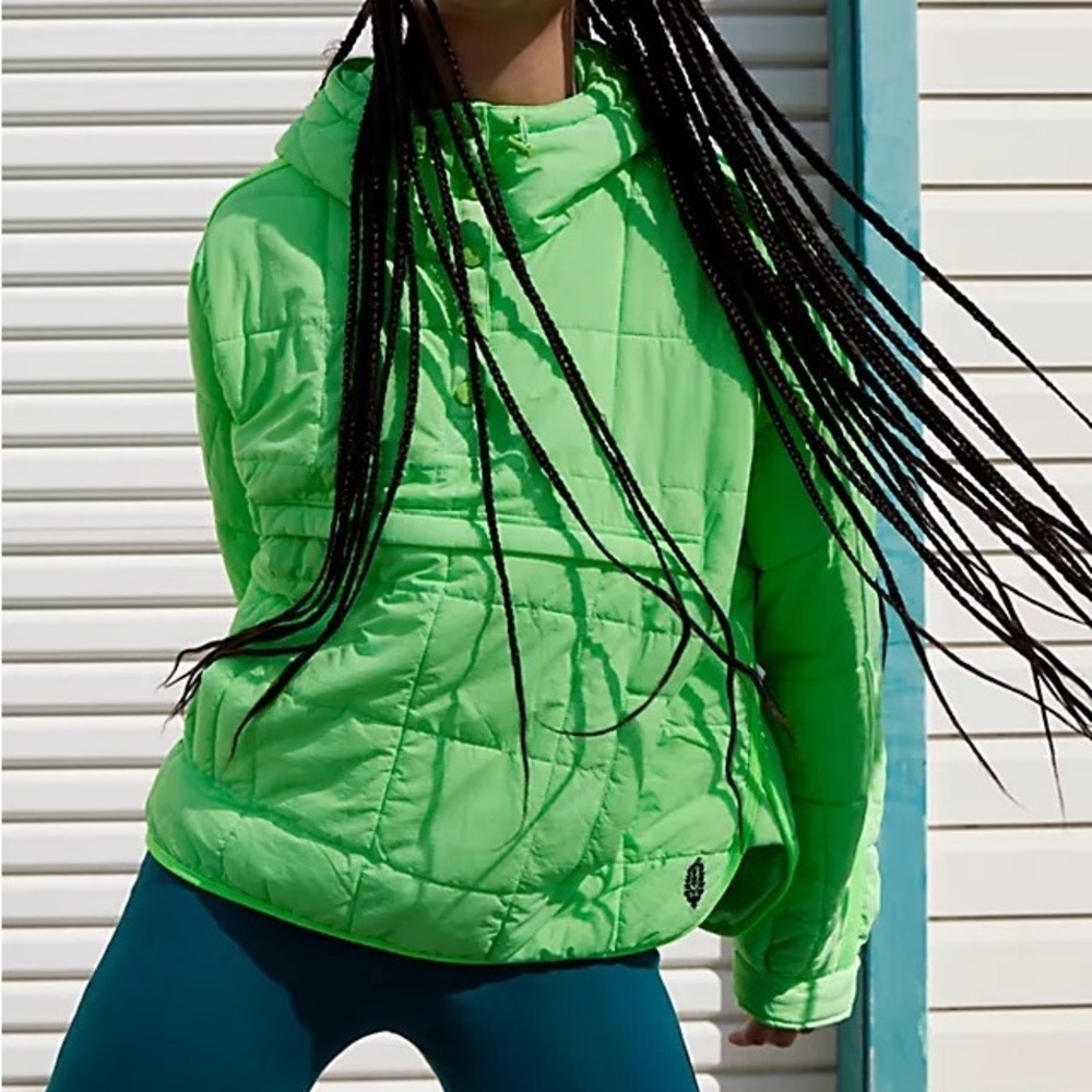 Pippa Packable Pullover Puffer